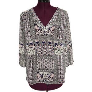 Women's Fun 2 Fun Lightweight Multicolor Paisley V-Neck Blouse - Size Medium